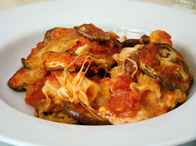 Pasta al forno con melanzane grigliate