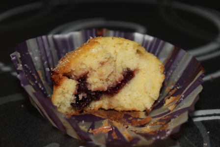 Muffin alla marmellata di ciliegie