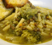 Minestra di broccoli e lenticchie