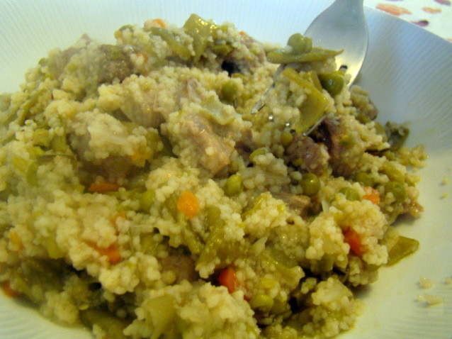 Cous cous con vitello, maiale e verdure